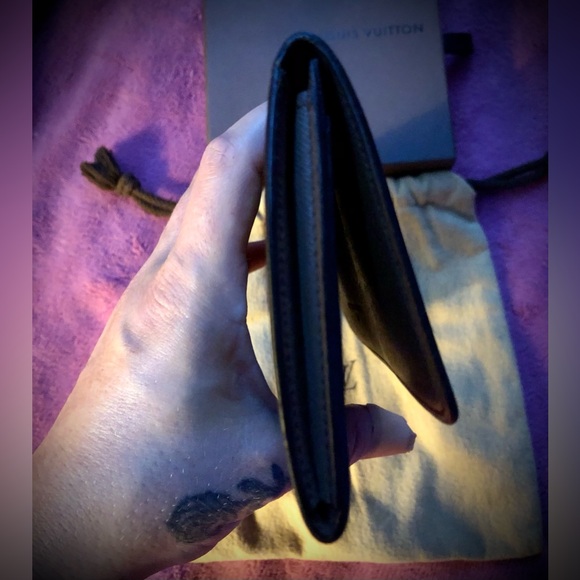 Louis Vuitton Long Bi-Fold Wallet - Picture 9 of 9